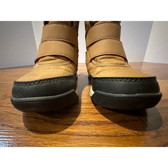 Sorel Kids Whitney II Strap Waterproof Snow Boots – Tan – Size 13 Winter Gear - Picture 4 of 9